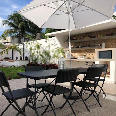 Vacation Rental - Upper Floor Room At Casa Cocoa Cozumel Exterior photo